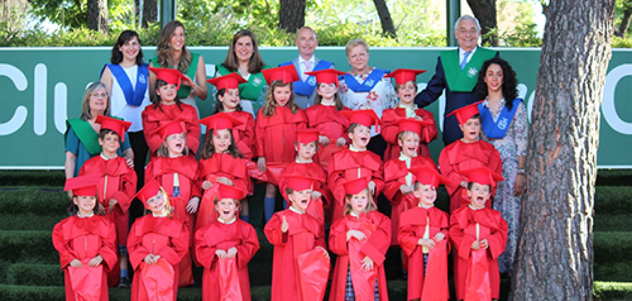 Emocionante graduación de Infantil y Primaria